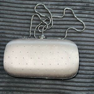 Elegant Silver Satin Evening Clutch with Chain